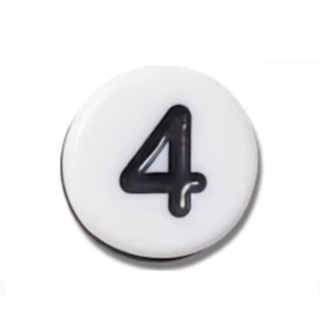Pins Chiffre 4